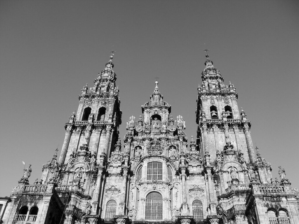 baroque, cathedral, santiago de compostela, black and white
